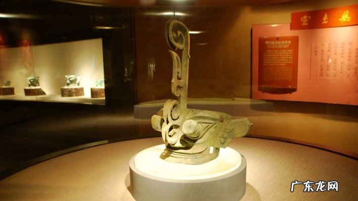 三星堆为什么不断挖出震撼的东西,为什么这么大的文明还没记载?