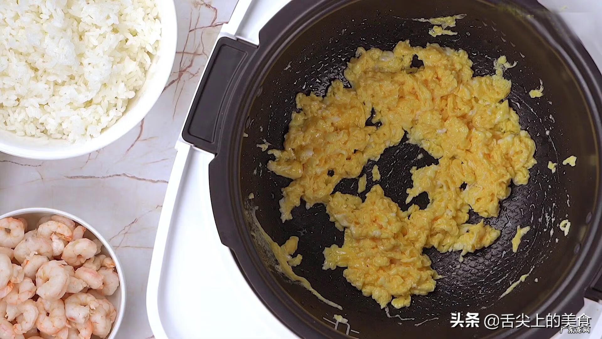 虾仁炒饭是什么意思 虾仁炒饭好吃吗