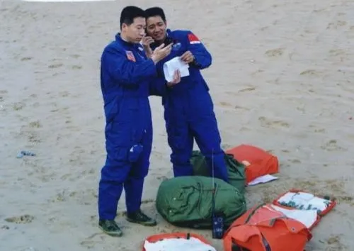 在封闭的空间呆1天都受不了,王亚平要在太空半年,忍受得了吗?