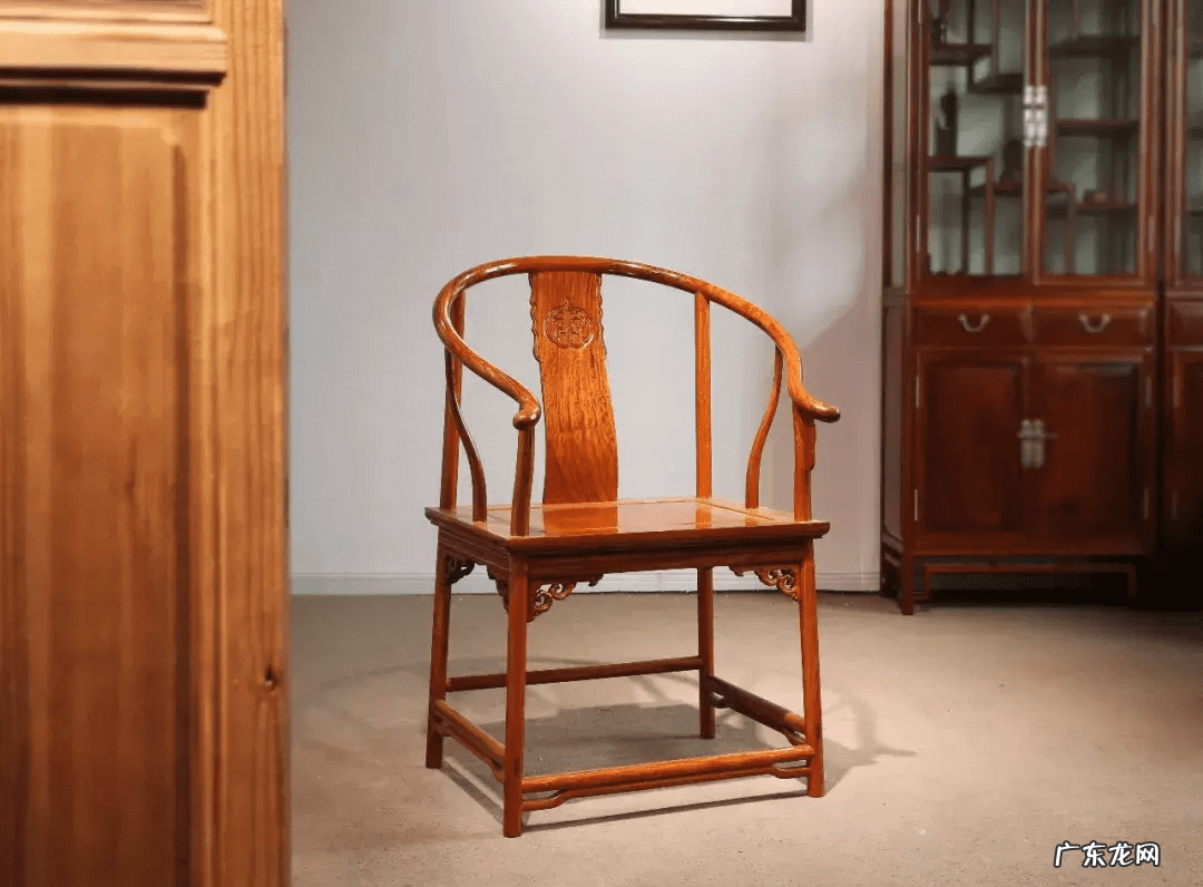 木头桌子腿断了怎么办 桌子断了什么含义