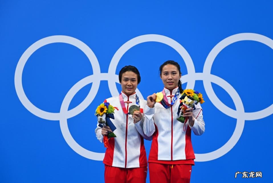 奥运会金牌是不是纯金的值多少钱 奥运金牌是纯金的吗值多少钱