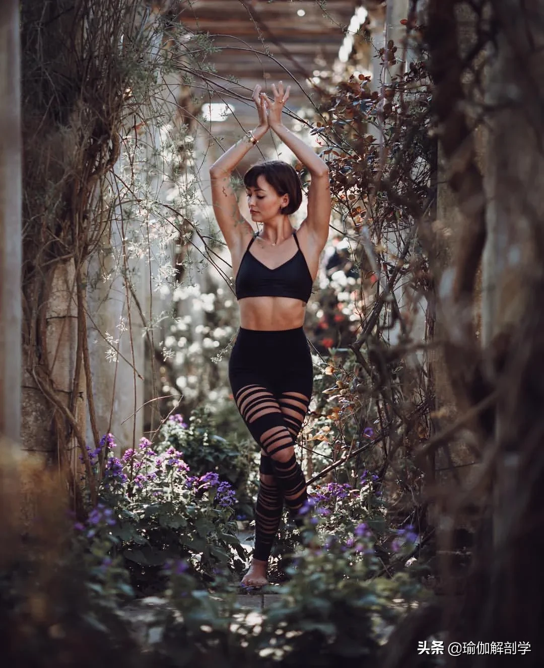 哪个瑜伽动作更有效减肥 瑜伽减肥的最好方法