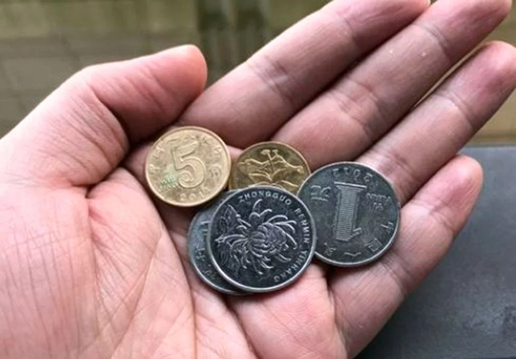 风水大师厨房放硬币 墙角放钱 风水