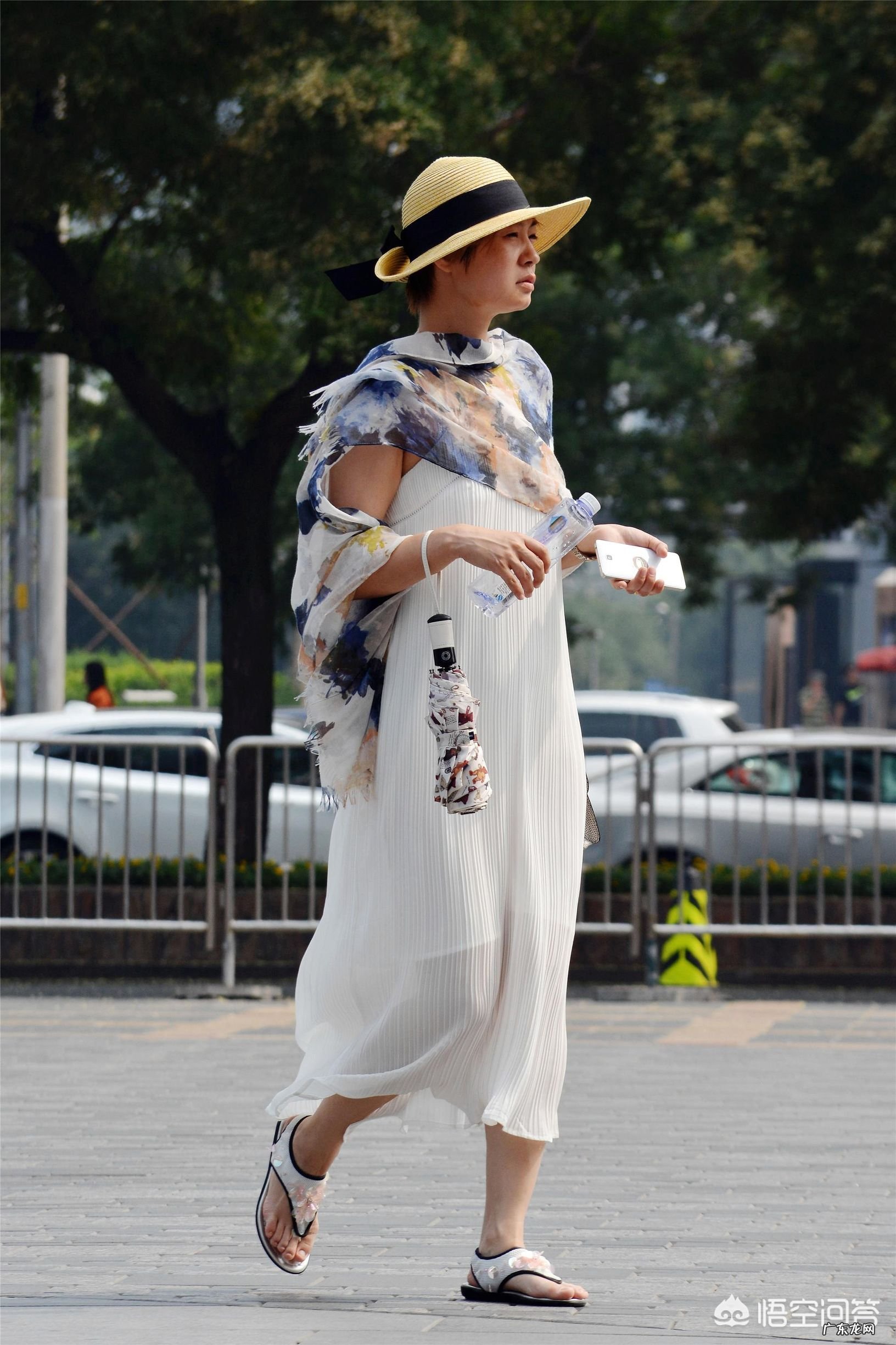 女生裙子应该怎么搭配?