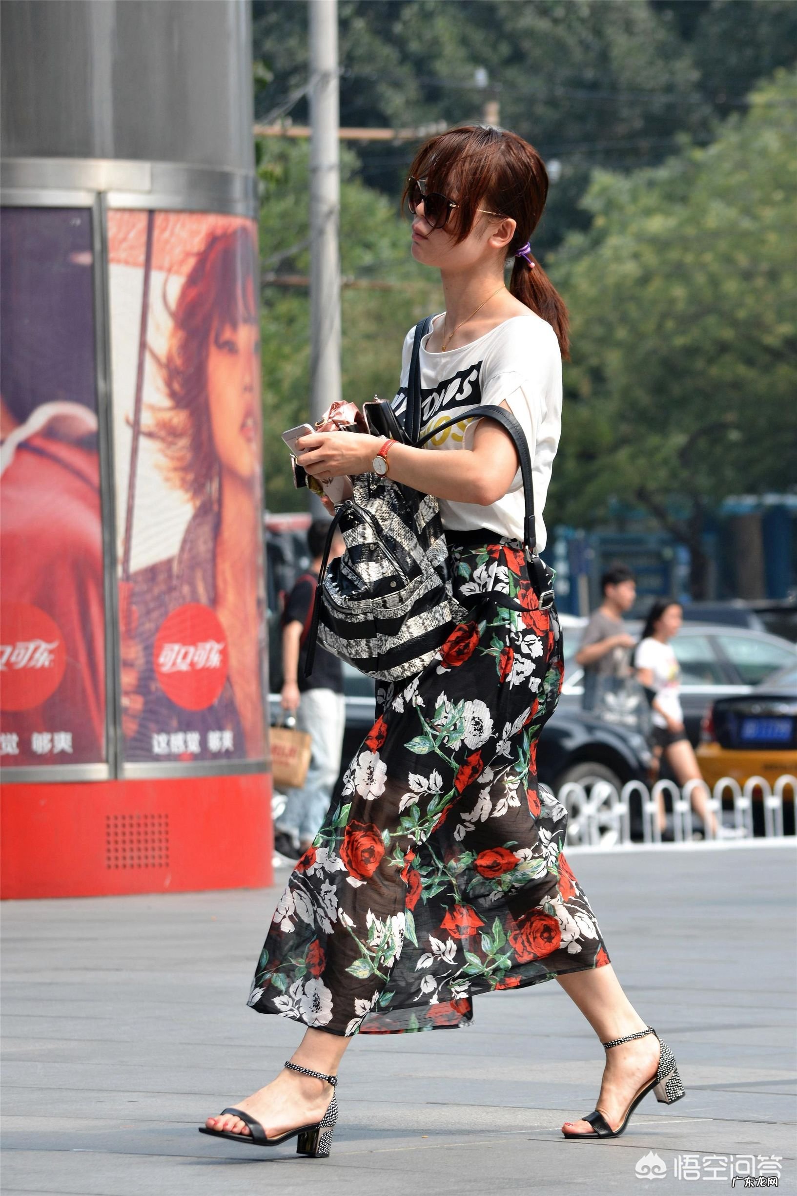 女生裙子应该怎么搭配?