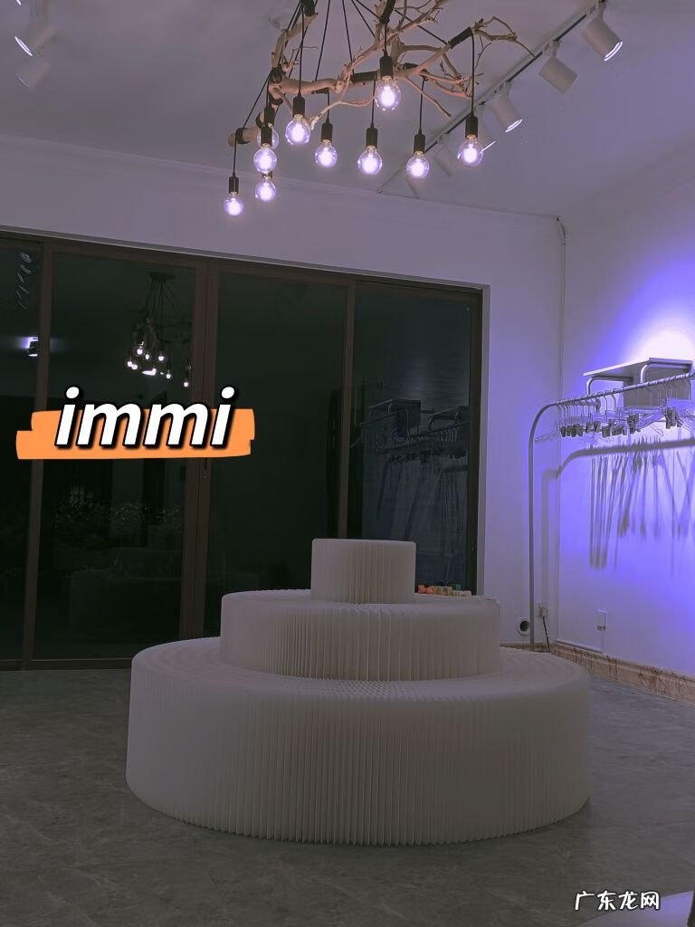 开一家服装店的流程 怎样开一个服装店