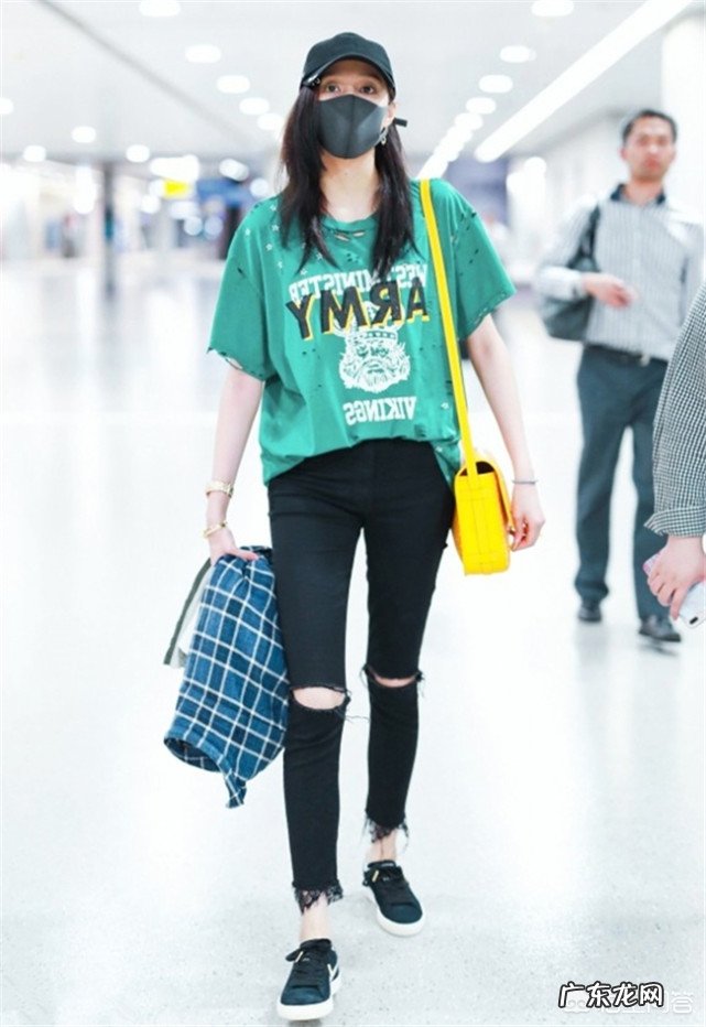 夏日怎样把糖果色穿出清新少女感?