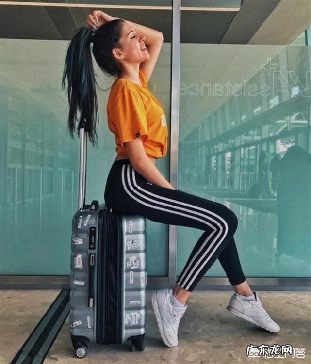 夏日怎样把糖果色穿出清新少女感?