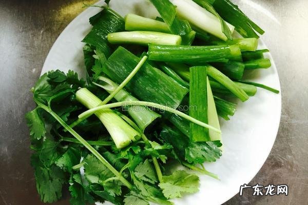 清蒸石斑鱼是哪个地方的菜系 清蒸石斑鱼是什么地方的菜啊