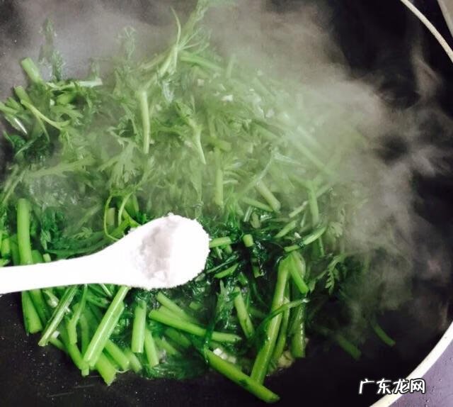 男人为什么不能吃茼蒿 茼蒿什么人不能吃?