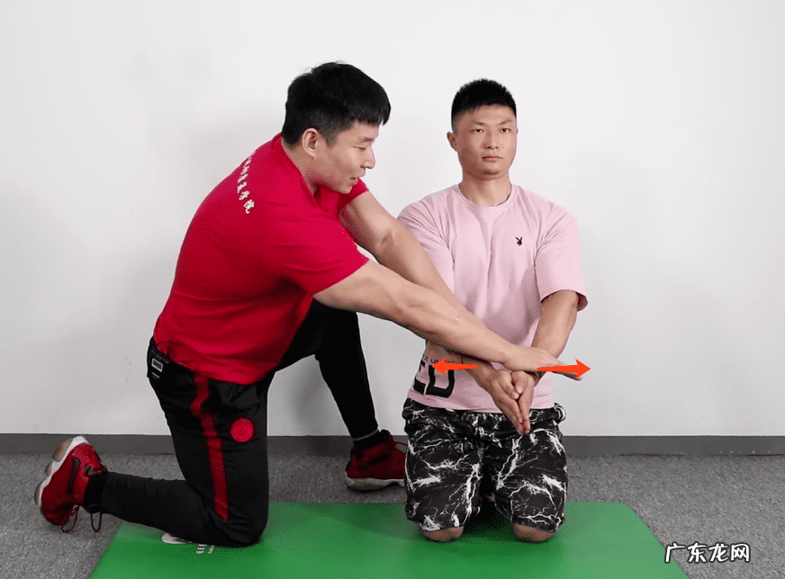 从小胸一大一小正常吗怎么办 我的胸部一大一小怎么办