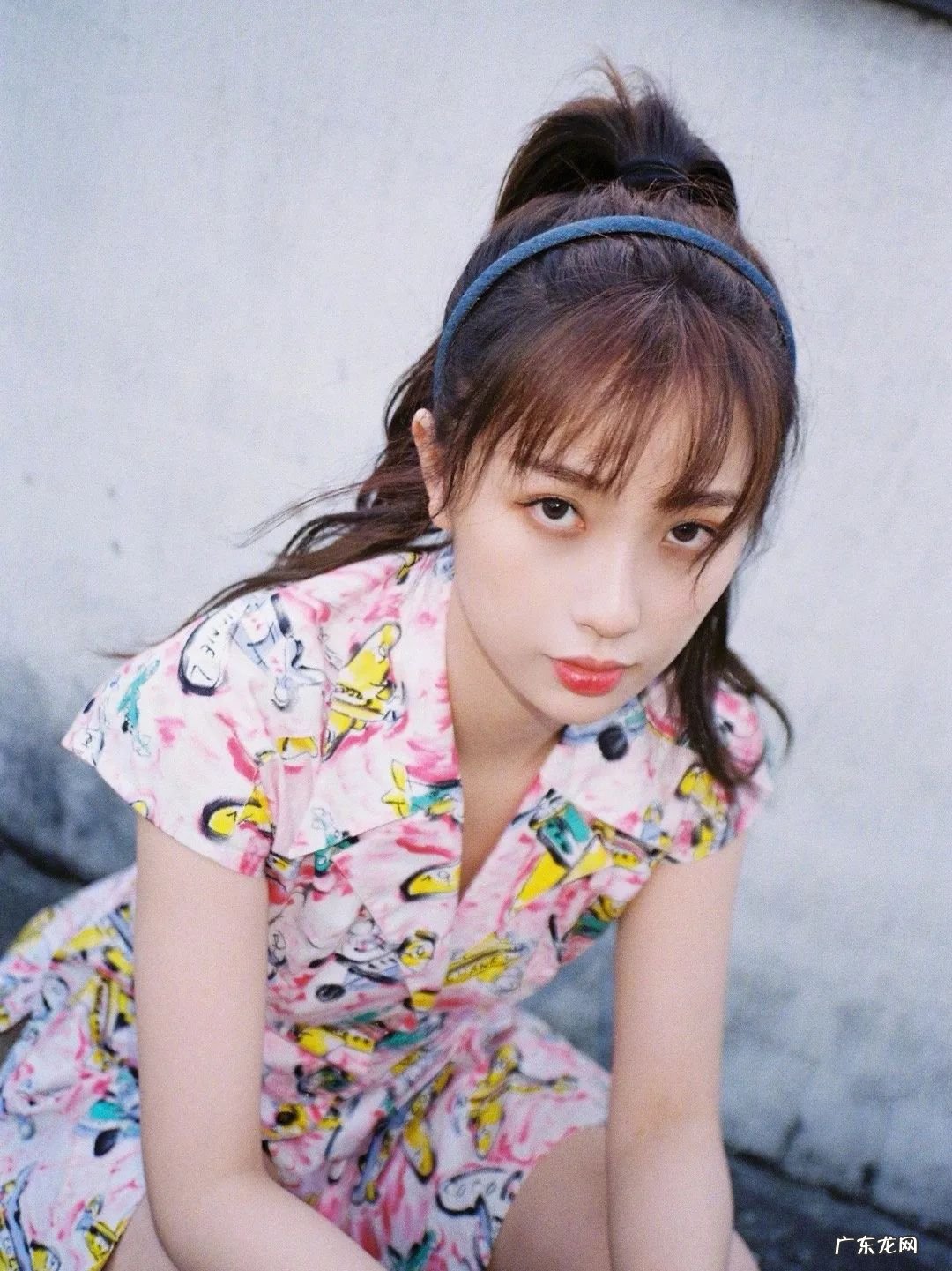 圆脸头发怎么扎好看又简单 圆脸怎么扎头发好看?