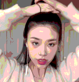 圆脸头发怎么扎好看又简单 圆脸怎么扎头发好看?