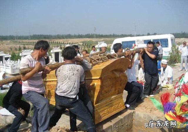 下葬大晴天太阳好不好 下葬后天晴好不好