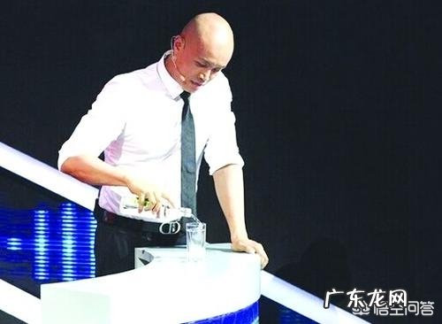 凭借《非诚勿扰》走红的乐嘉，如今为何不受网友欢迎？