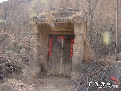 农村大门口什么样子为好?怎么设计?