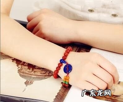 什么木头的佛珠最香 风水里女生戴什么木质佛珠好