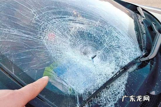 楼正对小区大门风水 小区门正对红绿灯的风水好吗