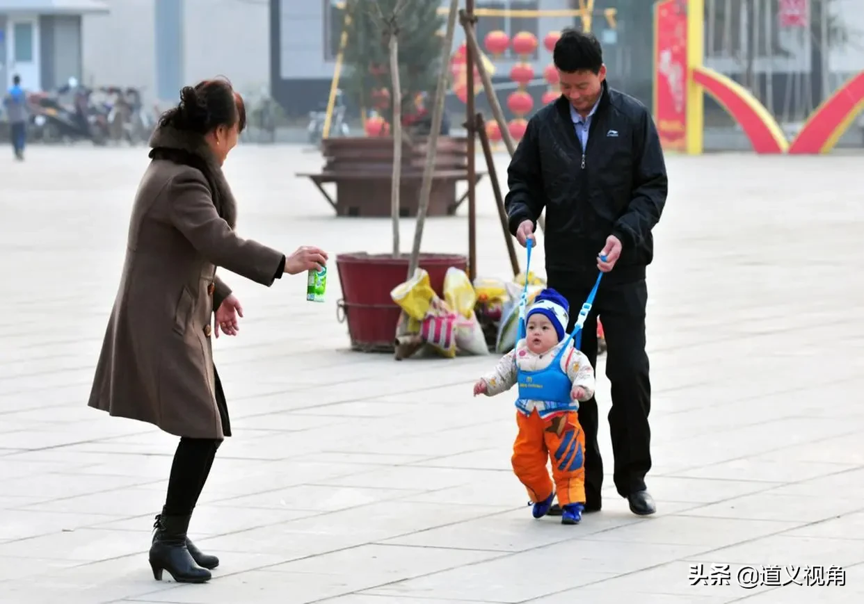 一个连父母都不会感谢的人,还会有感恩的心吗?