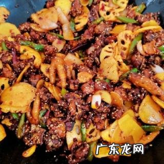 干锅鸡的制作方法和配料视频 制作干锅鸡的步骤