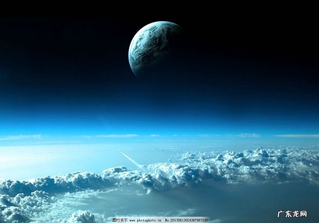 太空是真空，为什么不会把地球的空气抽走？