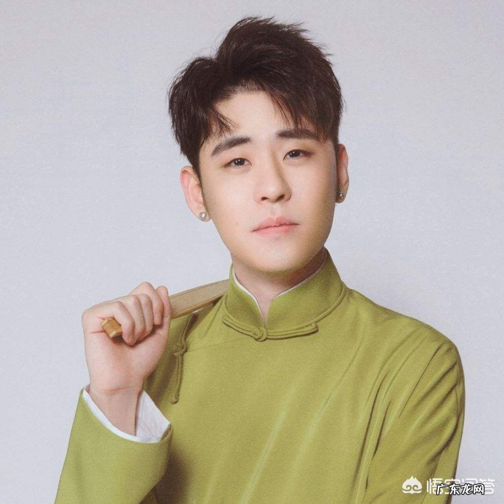 你现在脑海中想到的第一句歌词是什么？