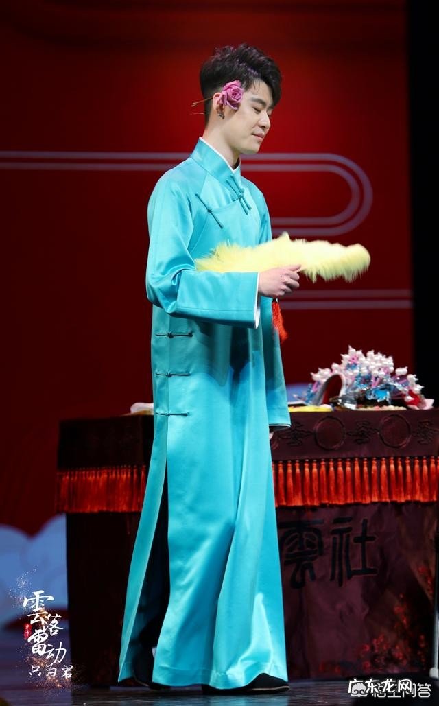 你现在脑海中想到的第一句歌词是什么？