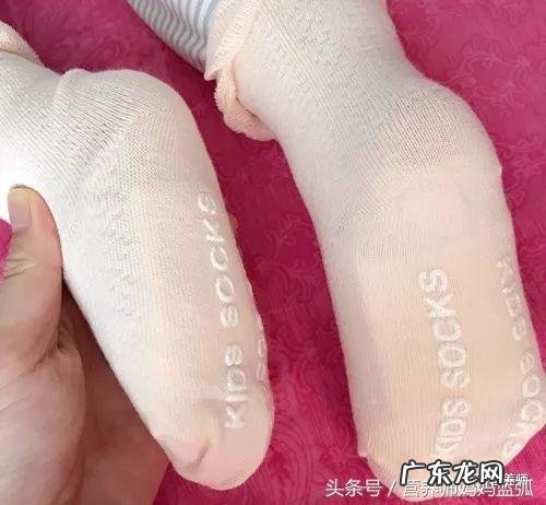 花椒姜盐泡脚的功效与作用 盐炒生姜艾叶有什么功效