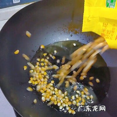 爆米花是炸的还是爆的 用什么炸爆米花