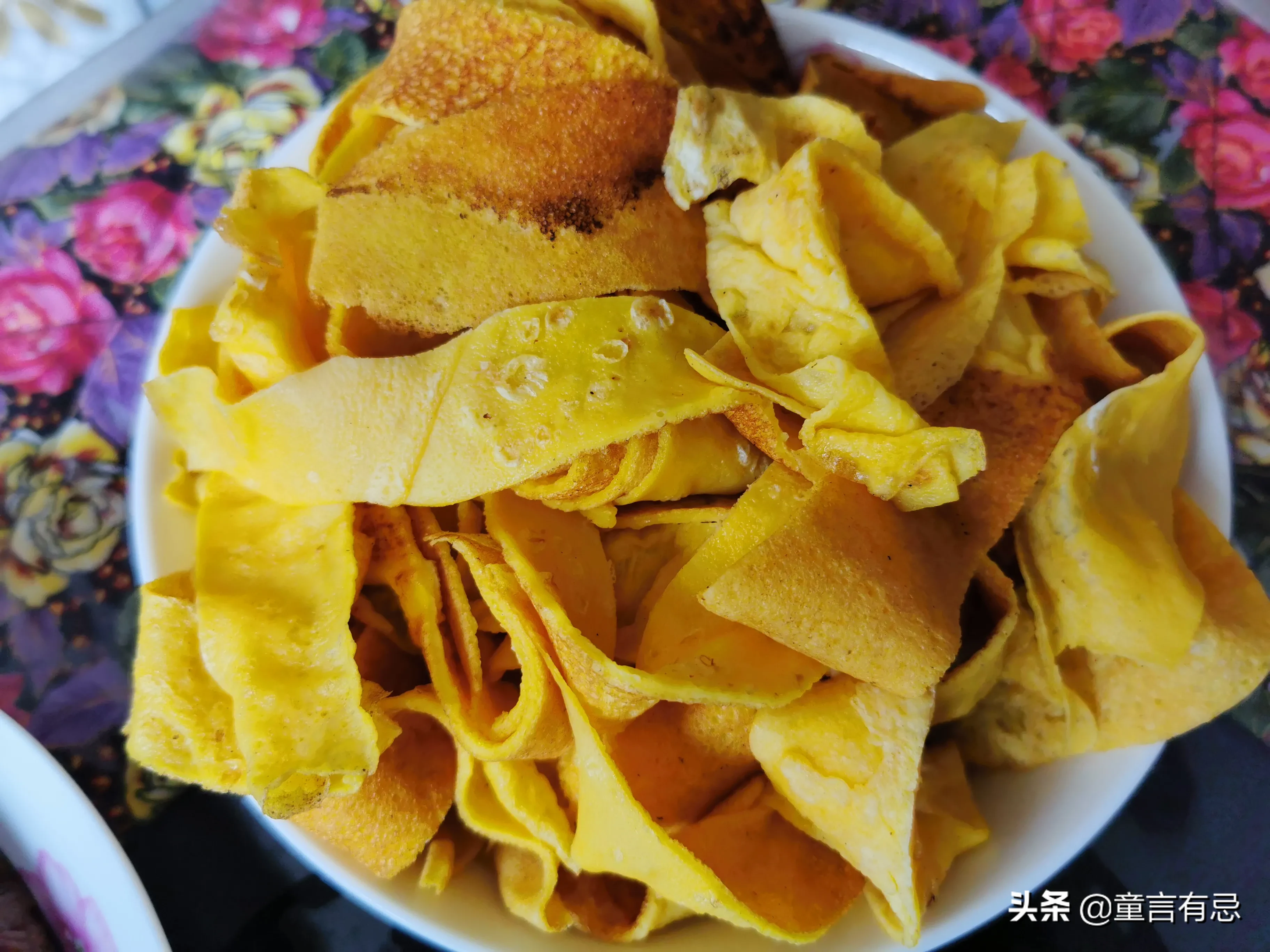 又是一年清明时，在你的家乡，#清明节#一般都会吃什么美食呢？