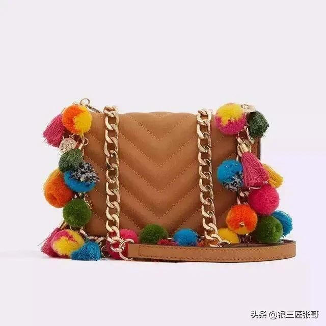 一千元以内的真皮包包,可以是国产牌子,求推荐?