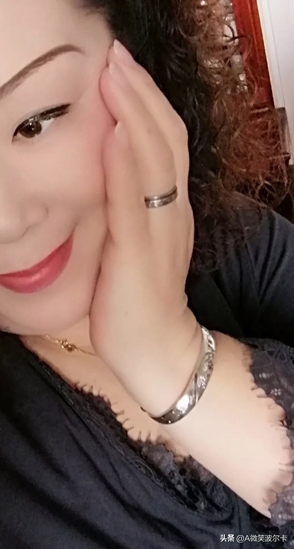 女性长期戴“银手镯”,是否会对身体产生影响?