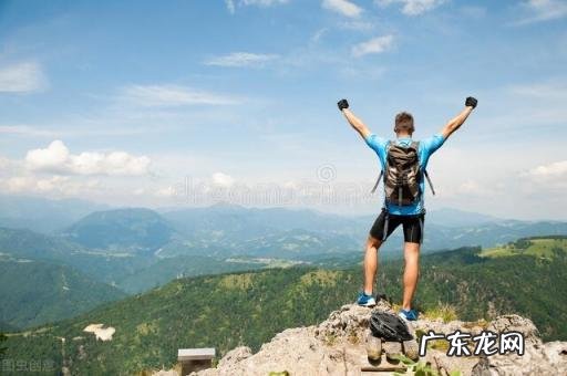 命运交响曲是贝多芬的第几交响曲 贝多芬哭了