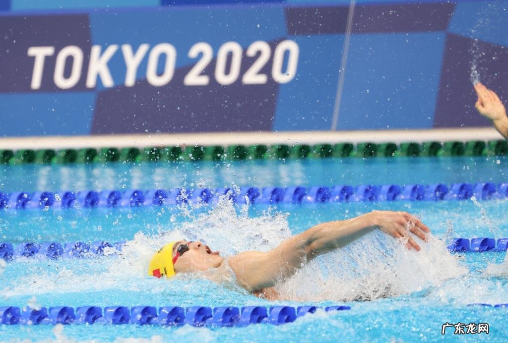 徐嘉余落泪 徐嘉余 感受到岁月的摧残