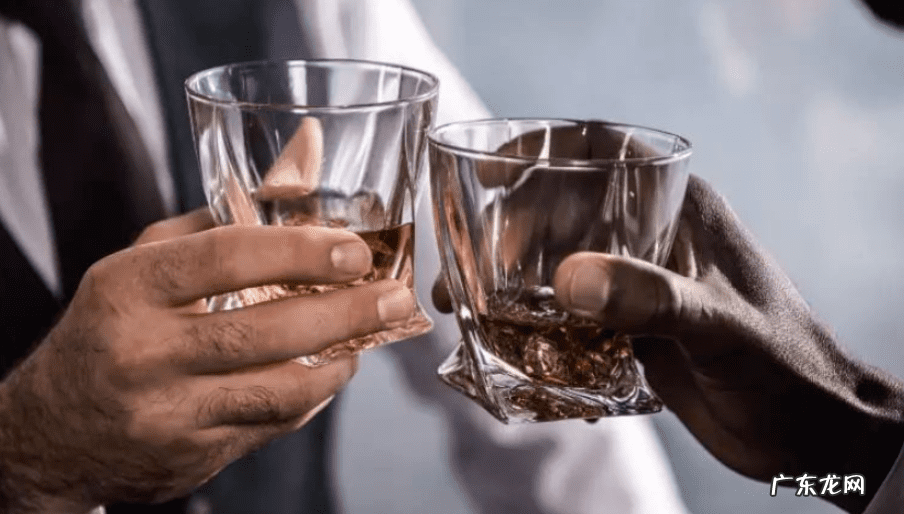 聚餐怎么讲话 员工聚餐讲话