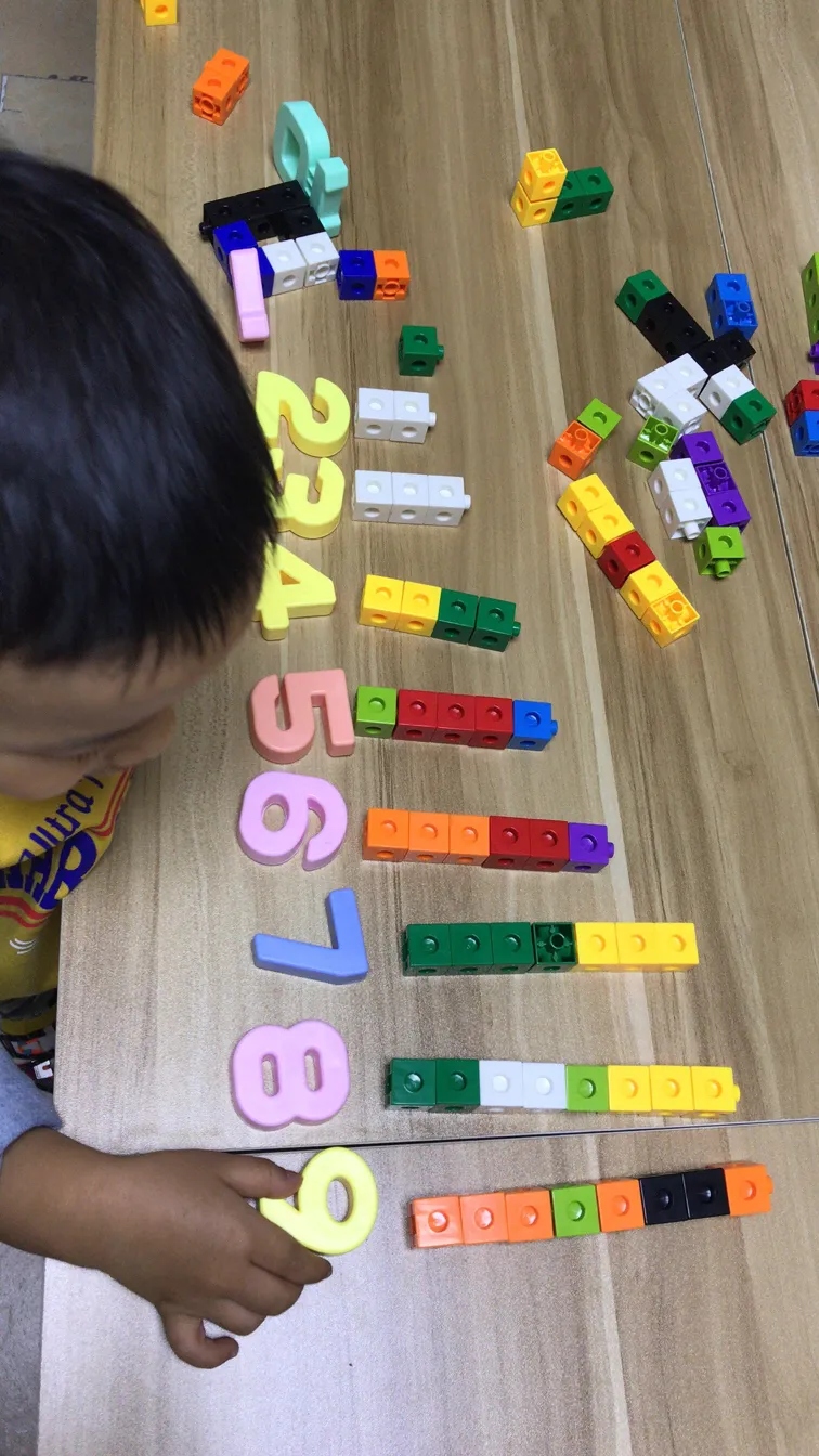 孩子五岁了,现在读中班,开学想给报大班,孩子会不会不适应?