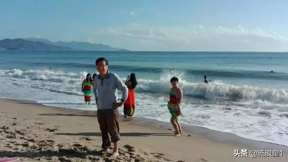 不想跟团游，又不会开车，还有什么好的旅游方式呢？