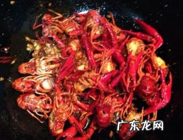 龙虾怎么清洗更干净 怎样清洗小龙虾最干净