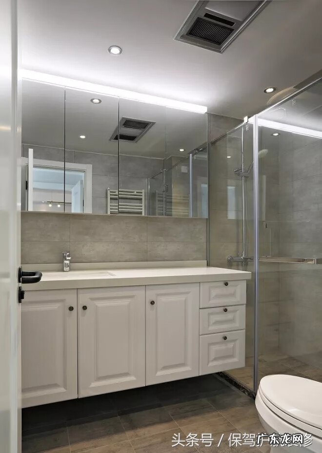 柜子突出墙怎么处理 一面墙都是柜子