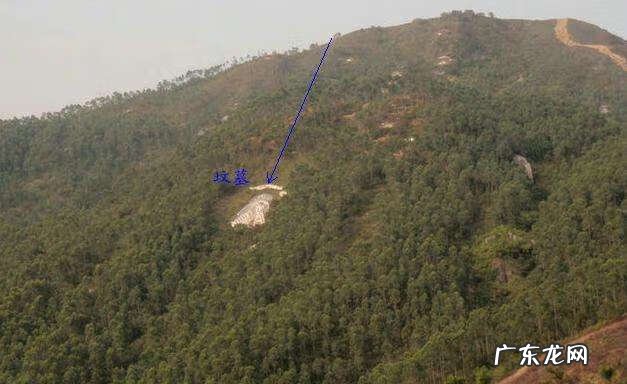 墓地对着山峰 坟山前面向山峰好吗