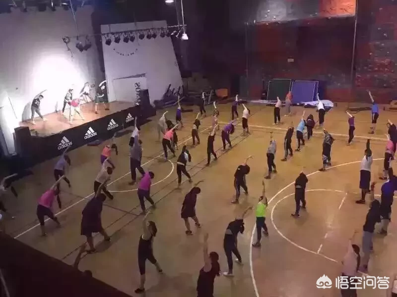 女生去健身房做哪些项目比较好？