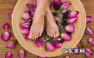 大妈足浴店300万 67岁上海阿姨在足浴店1年花300万最新消息