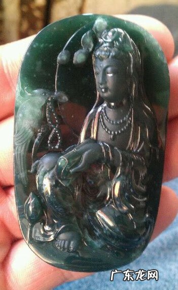 罗汉松风水学和寓意 各色水晶观音的风水学寓意