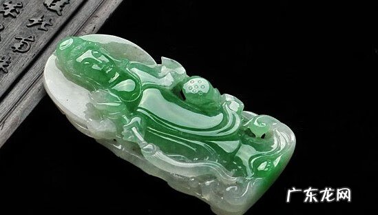 罗汉松风水学和寓意 各色水晶观音的风水学寓意