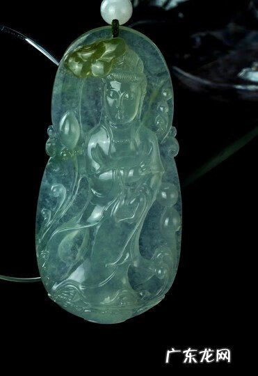 罗汉松风水学和寓意 各色水晶观音的风水学寓意