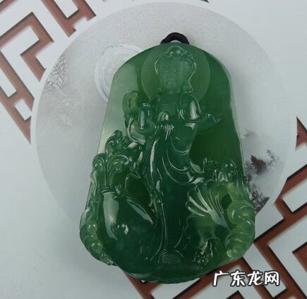 罗汉松风水学和寓意 各色水晶观音的风水学寓意