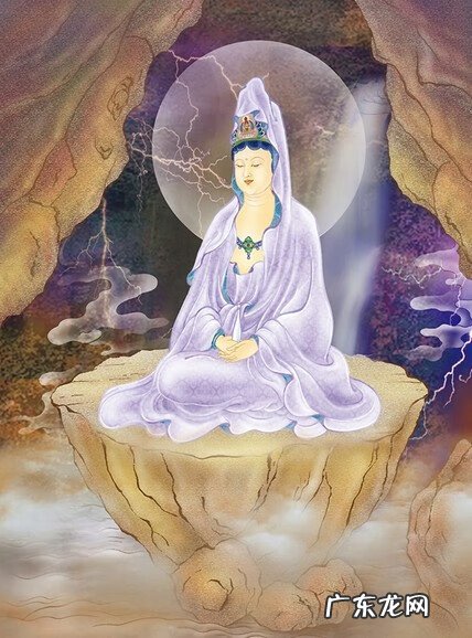 罗汉松风水学和寓意 各色水晶观音的风水学寓意