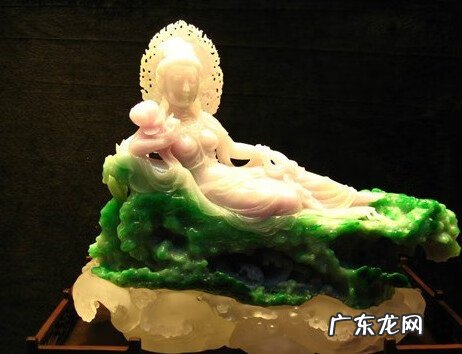 罗汉松风水学和寓意 各色水晶观音的风水学寓意