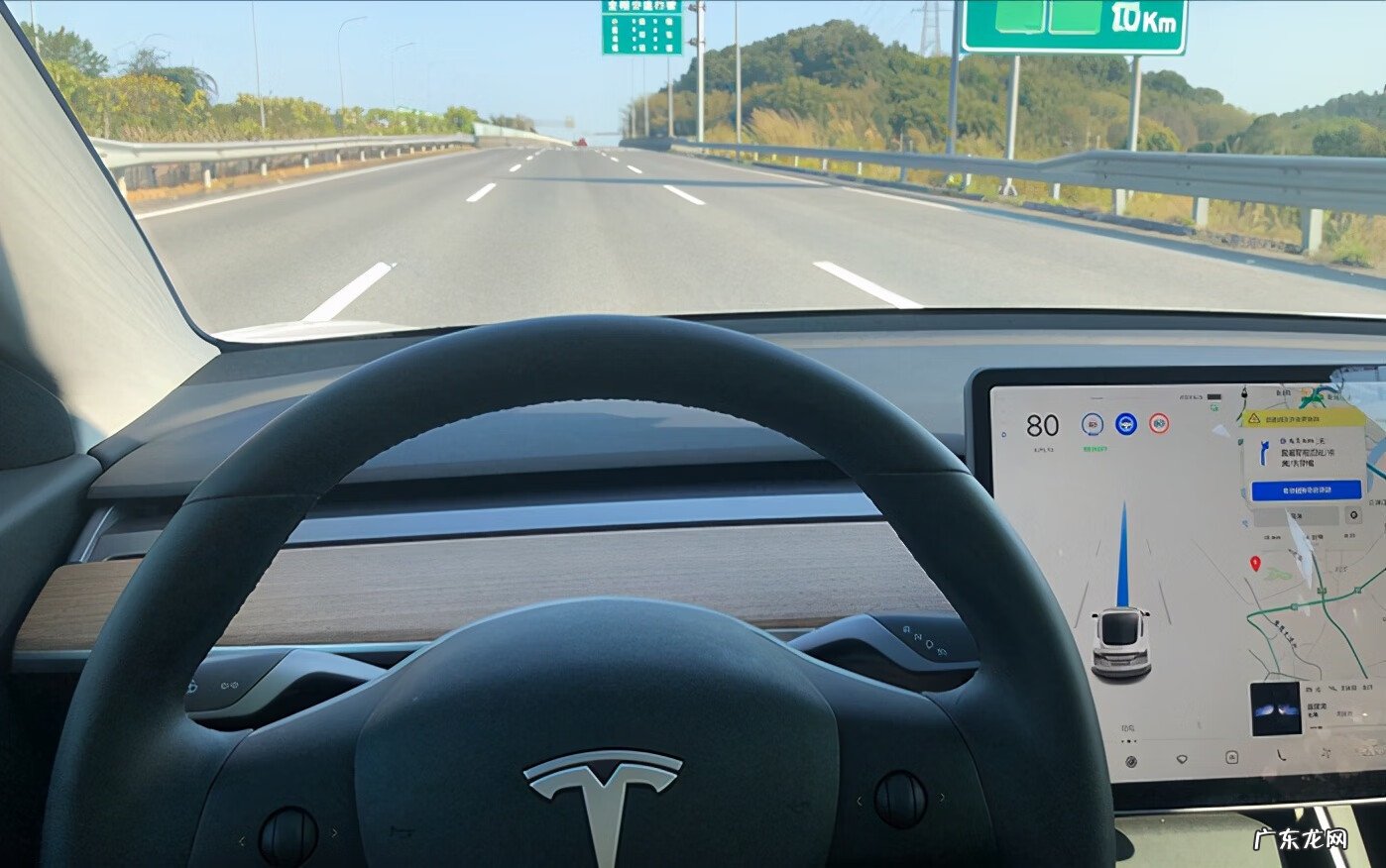 特斯拉充电攻略 特斯拉的电喷雾攻略