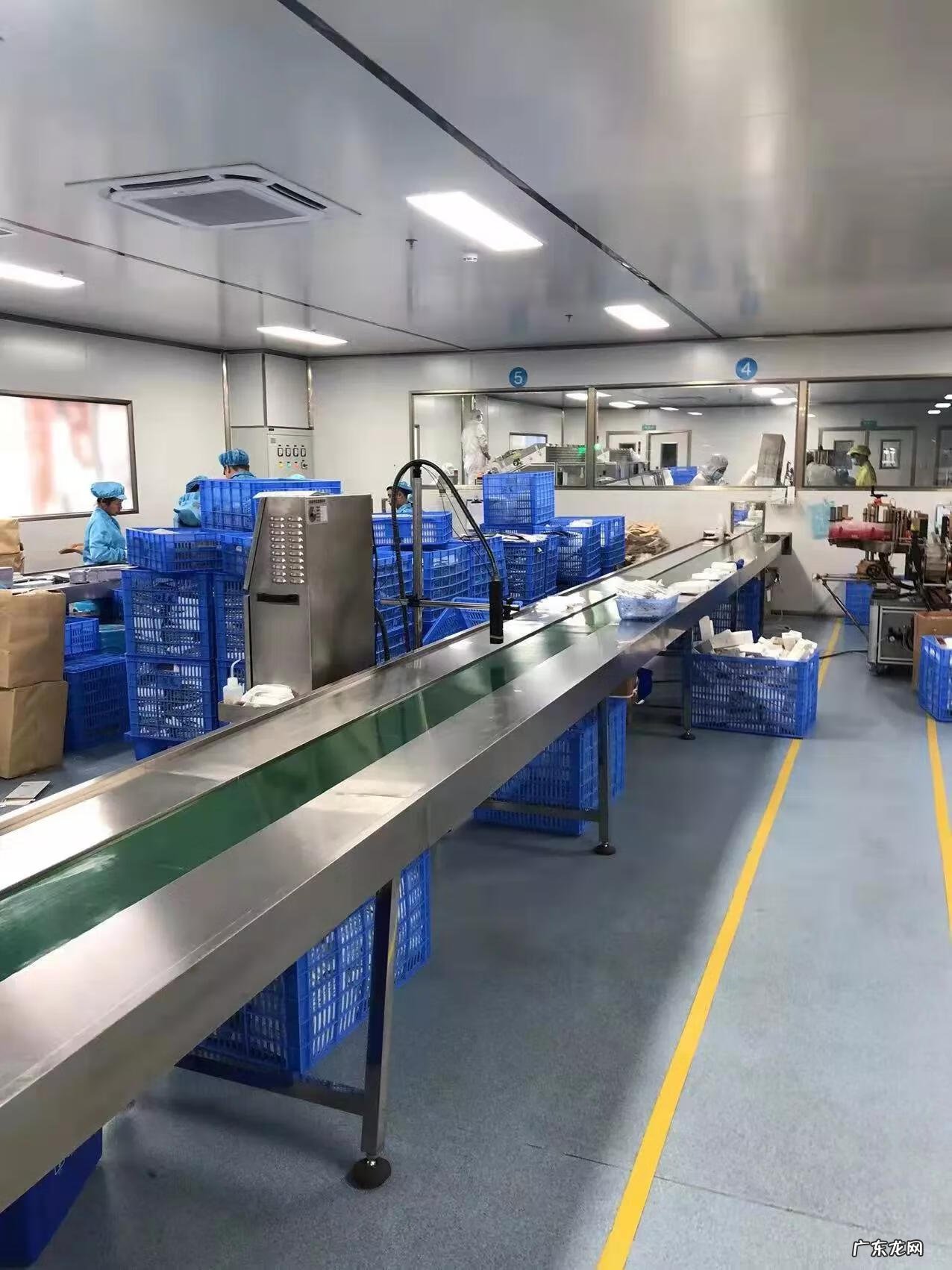 网上购买的化妆品能用吗 网上买化妆品需要注意什么